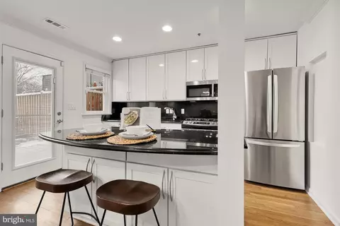 816 10th St NE, Washington, DC 20002 photo 14