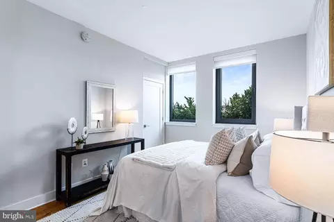 1211 Van St SE #PENTHOUSE 2, Washington, DC 20003 photo 45