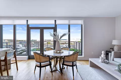 1211 Van St SE #PENTHOUSE 2, Washington, DC 20003 photo 30