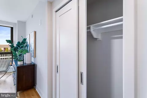 1211 Van St SE #PENTHOUSE 2, Washington, DC 20003 photo 12