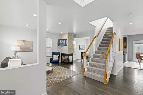 3329 7th St SE, Washington, DC 20032 photo 3