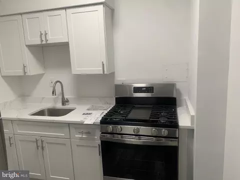 1711 Massachusetts Ave NW #330, Washington, DC 20036