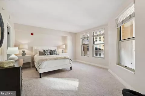 915 E Street St NW #1015, Washington, DC 20004 photo 13