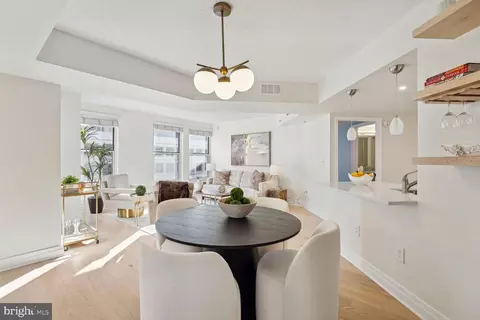915 E Street St NW #1015, Washington, DC 20004 photo 6
