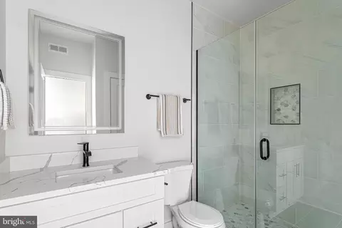 1910 Benning Rd NE #1, Washington, DC 20002 photo 29
