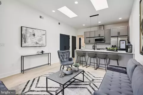 1352 Bryant St NE #3, Washington, DC 20018