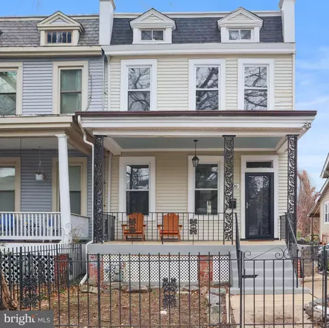 1006 Jackson St NE, Washington, DC 20017