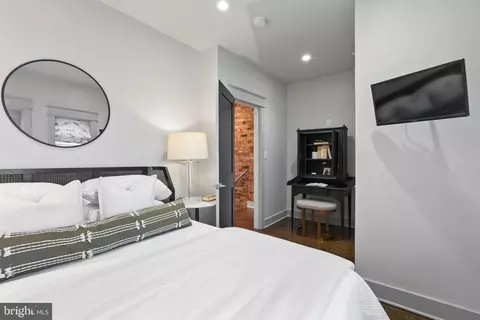 925 9th St NE, Washington, DC 20002 photo 22