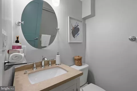925 9th St NE, Washington, DC 20002 photo 20