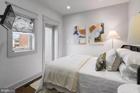 925 9th St NE, Washington, DC 20002 photo 23