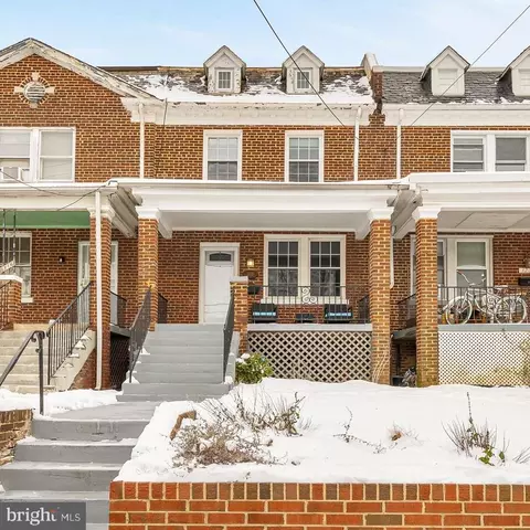 318 Emerson St NW, Washington, DC 20011