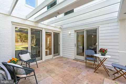 Other - 4815 Calvert St NW, Washington, DC 20007 photo 38 of 40