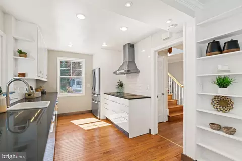 Kitchen - 4815 Calvert St NW, Washington, DC 20007 photo 3 of 9