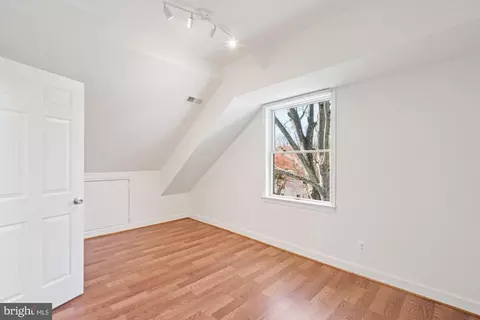Other - 4815 Calvert St NW, Washington, DC 20007 photo 19 of 40