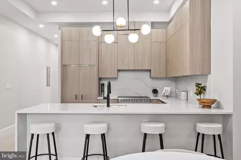 1708 16th St NW #3, Washington, DC 20009 photo 6