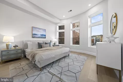 1708 16th St NW #3, Washington, DC 20009 photo 11