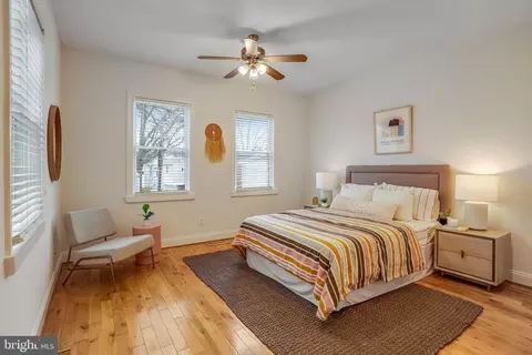 Bedroom - 343 11th St SE, Washington, DC 20003 photo 1 of 8