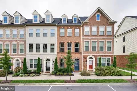 3635 Jamison St NE, Washington, DC 20018