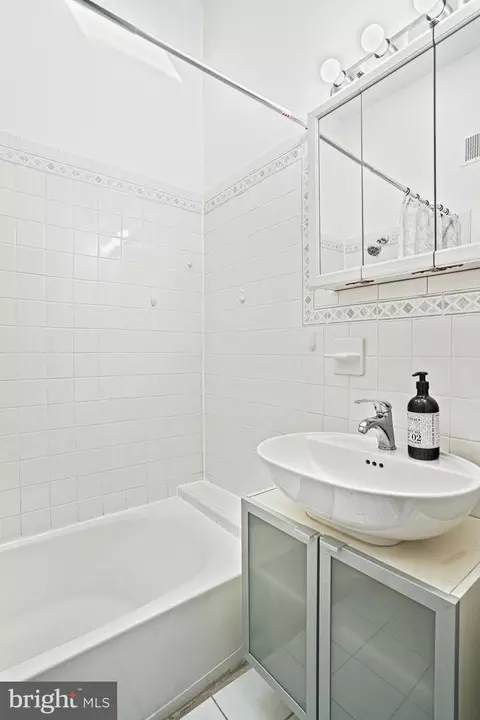 1211 Florida Ave NE, Washington, DC 20002 photo 15