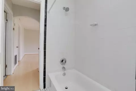 Bath - 1631 A St SE, Washington, DC 20003 photo 5 of 11