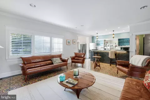 Living - 2733 35th St NW, Washington, DC 20007 photo 5 of 8