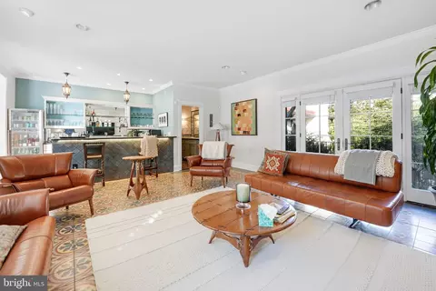 Living - 2733 35th St NW, Washington, DC 20007 photo 6 of 8
