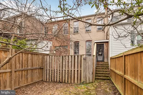 16 8th St NE, Washington, DC 20002 photo 41