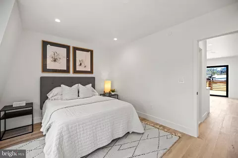 712 6th St NE, Washington, DC 20002 photo 28