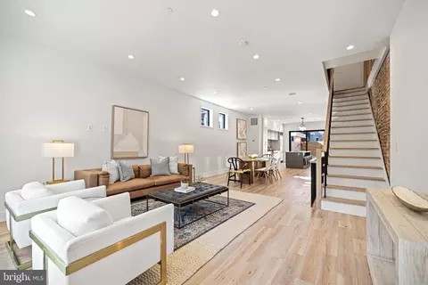712 6th St NE, Washington, DC 20002 photo 3