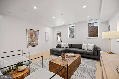 712 6th St NE, Washington, DC 20002 photo 37