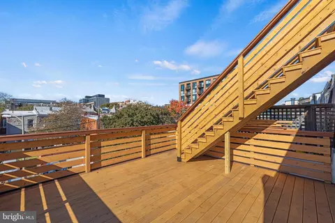 712 6th St NE, Washington, DC 20002 photo 31