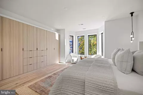 712 6th St NE, Washington, DC 20002 photo 16