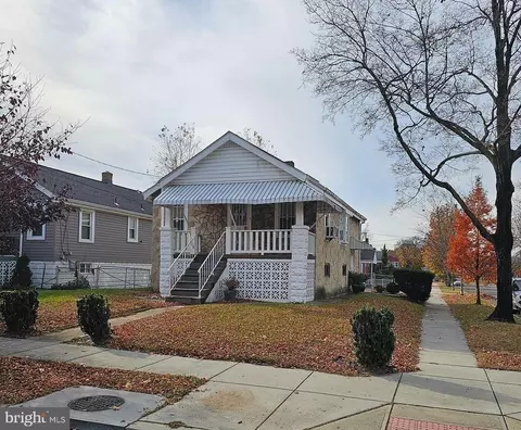 1216 42nd Pl NE, Washington, DC 20019