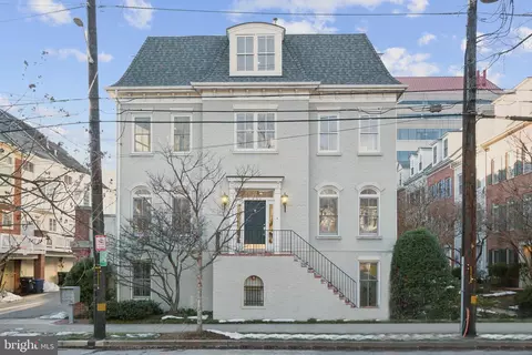 5334 43rd St NW, Washington, DC 20015