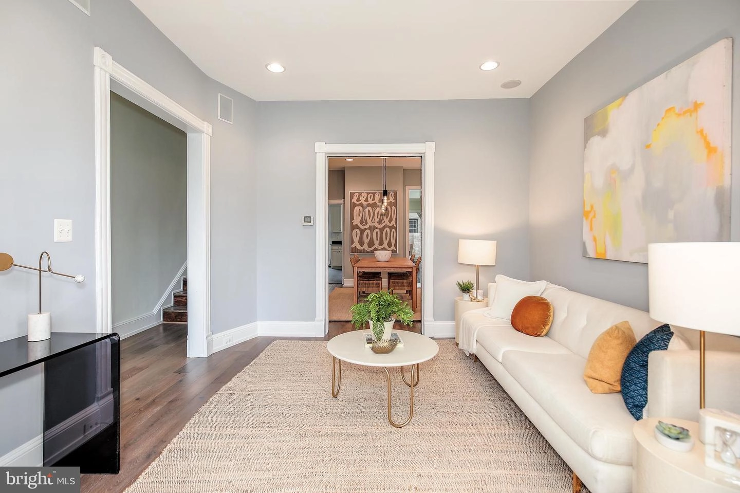 Living - 520 12th St NE, Washington, DC 20002 photo 3 of 5