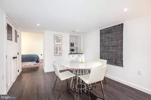 Dining - 520 12th St NE, Washington, DC 20002 photo 4 of 8