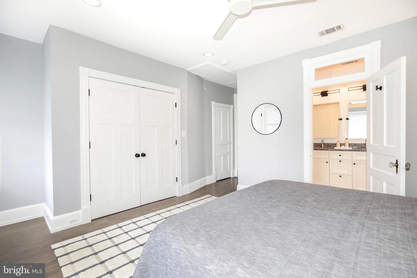 Bedroom - 520 12th St NE, Washington, DC 20002 photo 2 of 4
