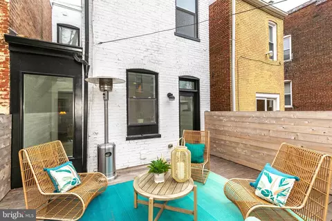Exterior - 520 12th St NE, Washington, DC 20002 photo 3 of 4