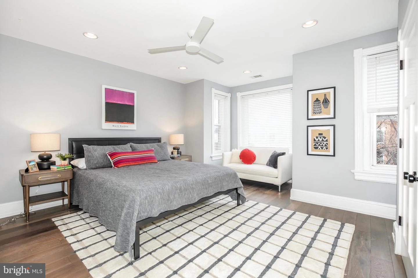 Bedroom - 520 12th St NE, Washington, DC 20002 photo 1 of 4