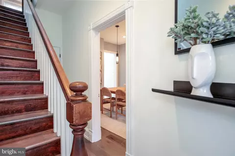 Entry Way - 520 12th St NE, Washington, DC 20002 photo 2 of 3