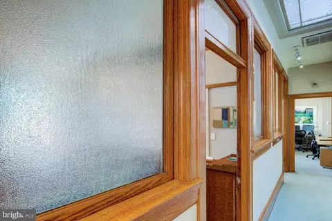 536 8th St SE, Washington, DC 20003 photo 20