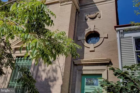536 8th St SE, Washington, DC 20003 photo 5