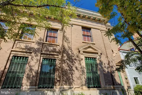 536 8th St SE, Washington, DC 20003 photo 4