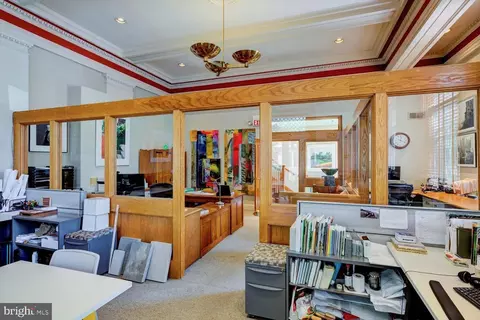 536 8th St SE, Washington, DC 20003 photo 9