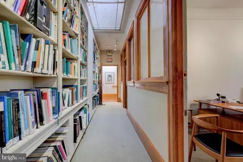 536 8th St SE, Washington, DC 20003 photo 25
