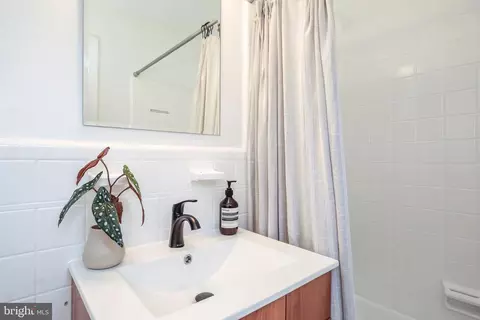 4615 Greene Pl NW, Washington, DC 20007 photo 22