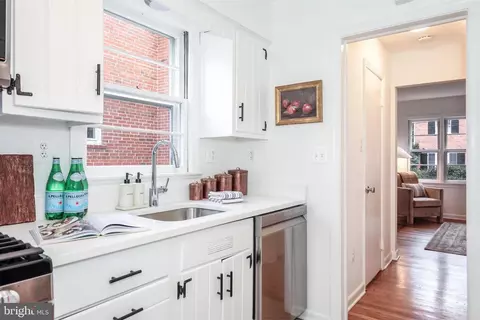 4615 Greene Pl NW, Washington, DC 20007 photo 11