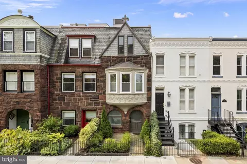 1738 V St NW, Washington, DC 20009