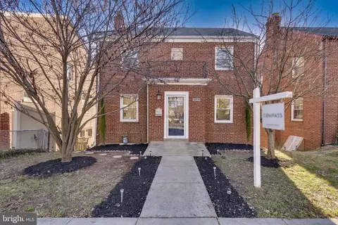 6613 Piney Branch Rd NW, Washington, DC 20012