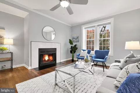 1833 California St NW #303, Washington, DC 20009